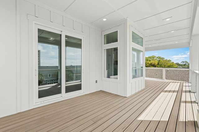 2503 Holly Dr., North Myrtle Beach, SC 29582