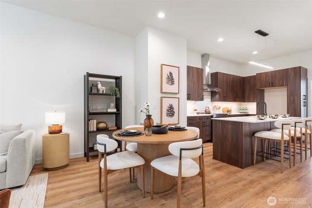 1145 129th Court NE, Bellevue, WA 98005