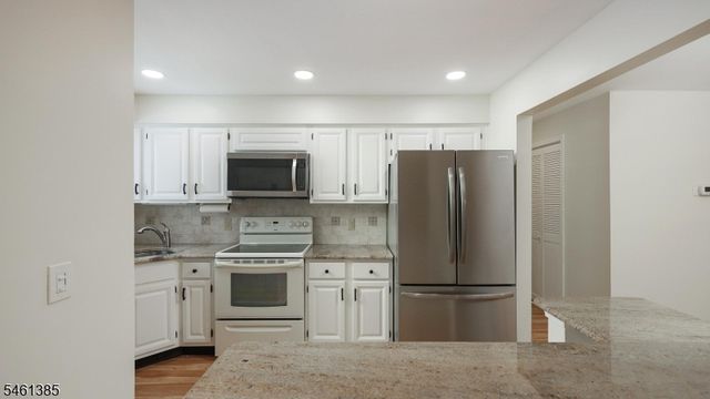 109 Alexandria Way, Bernards Twp., NJ 07920