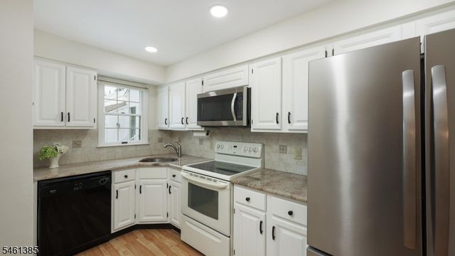 109 Alexandria Way, Bernards Twp., NJ 07920