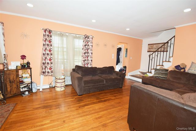 1020 Garden Place, Baldwin, NY 11510