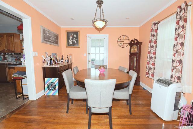 1020 Garden Place, Baldwin, NY 11510