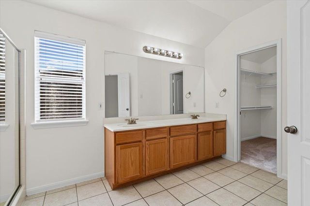 1408 Augusta Bend DR, Hutto, TX 78634