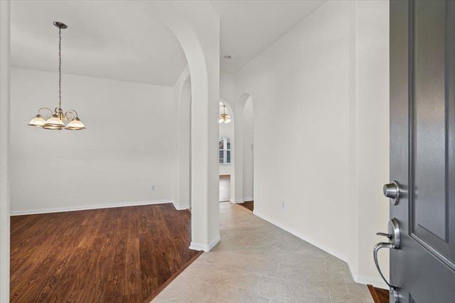 1408 Augusta Bend DR, Hutto, TX 78634