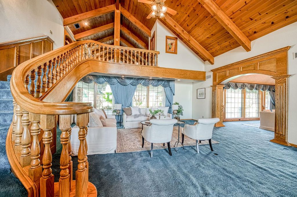 Image 15 of property listing at 424 N De Wolf Avenue, Fresno, CA 93737