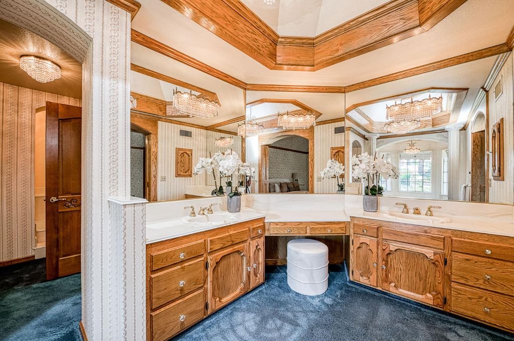 Image 24 of property listing at 424 N De Wolf Avenue, Fresno, CA 93737