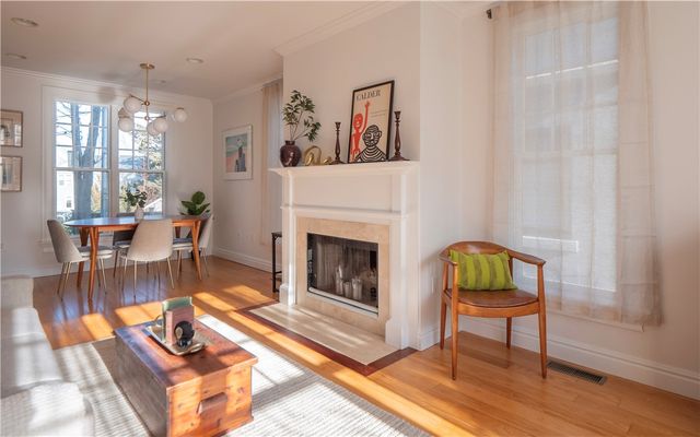 4 Kay Terrace, Newport, RI 02840