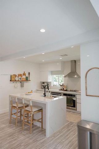 3205 SW 68th Ave, Miami, FL 33155