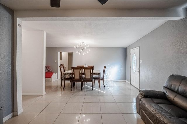 2427 CANNON STREET, Lakeland, FL 33815