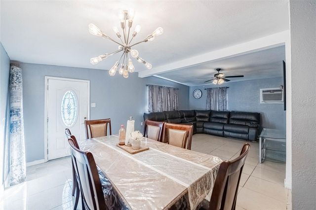 2427 CANNON STREET, Lakeland, FL 33815