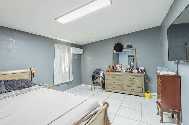 2427 CANNON STREET, Lakeland, FL 33815