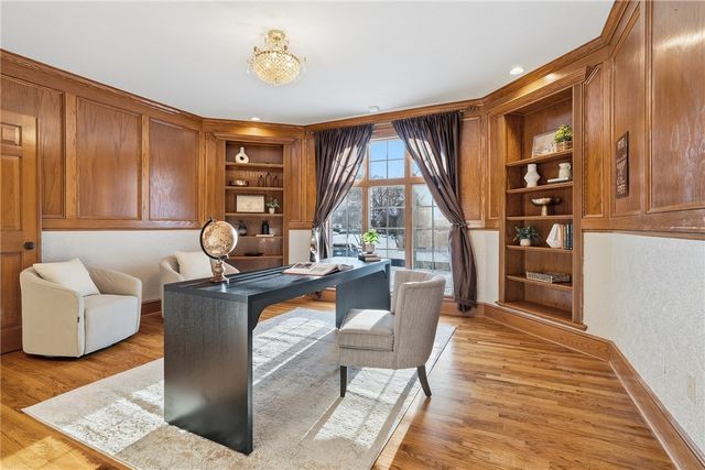 2167 S Villa Dr, Hampton, PA 15044