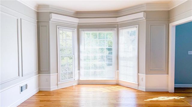5630 Vicarage Walk, Alpharetta, GA 30005
