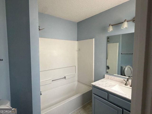 2409 Brianna Drive, Hampton, GA 30228