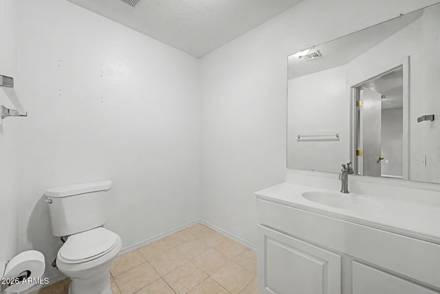 2920 E EBERLE Lane, Phoenix, AZ 85032