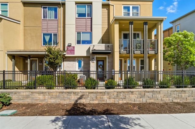 1206 California Circle, Milpitas, CA 95035