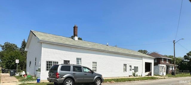 2241 W Washington Street, South Bend, IN 46628