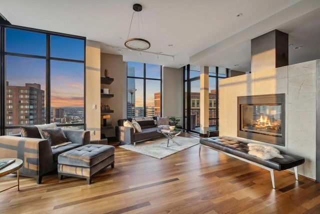 201 S 11th Street 2100, Minneapolis, MN 55403