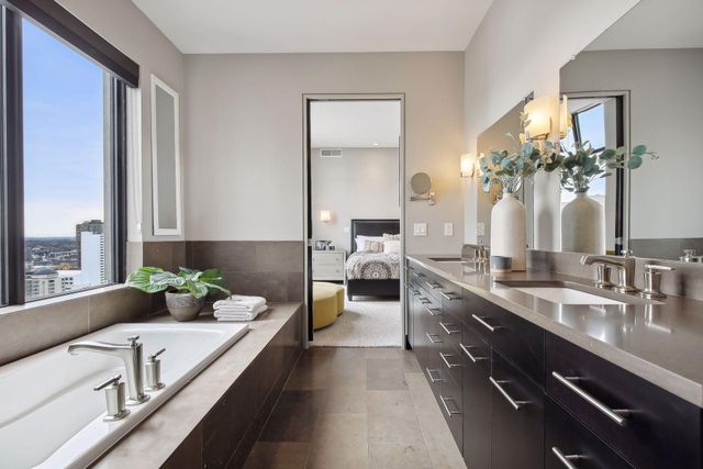 201 S 11th Street 2100, Minneapolis, MN 55403