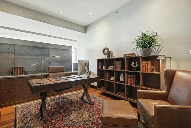 201 S 11th Street 2100, Minneapolis, MN 55403