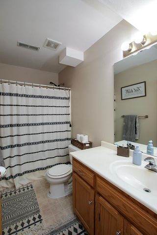 961 Carolina Parkway NW, Hutchinson, MN 55350