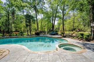 10933 Lake Forest Drive, Conroe, TX 77384
