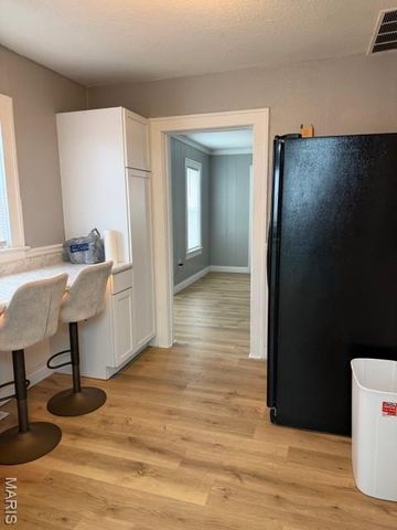 628 Moore Avenue, Sikeston, MO 63801