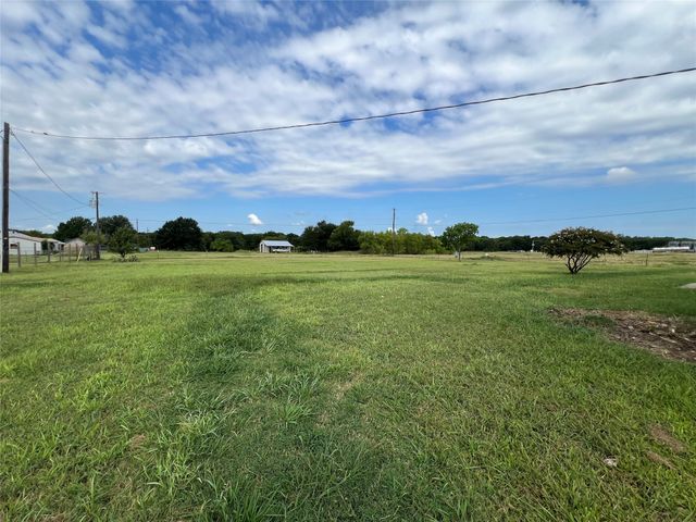 495 Shadow Trail, Sherman, TX 75092