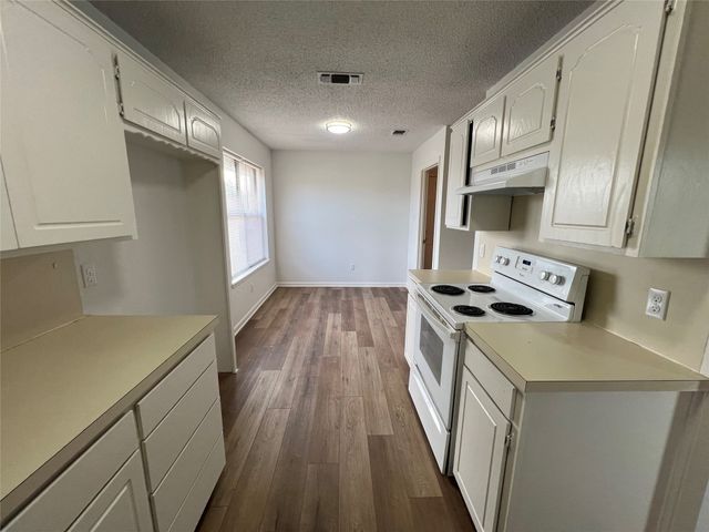 495 Shadow Trail, Sherman, TX 75092