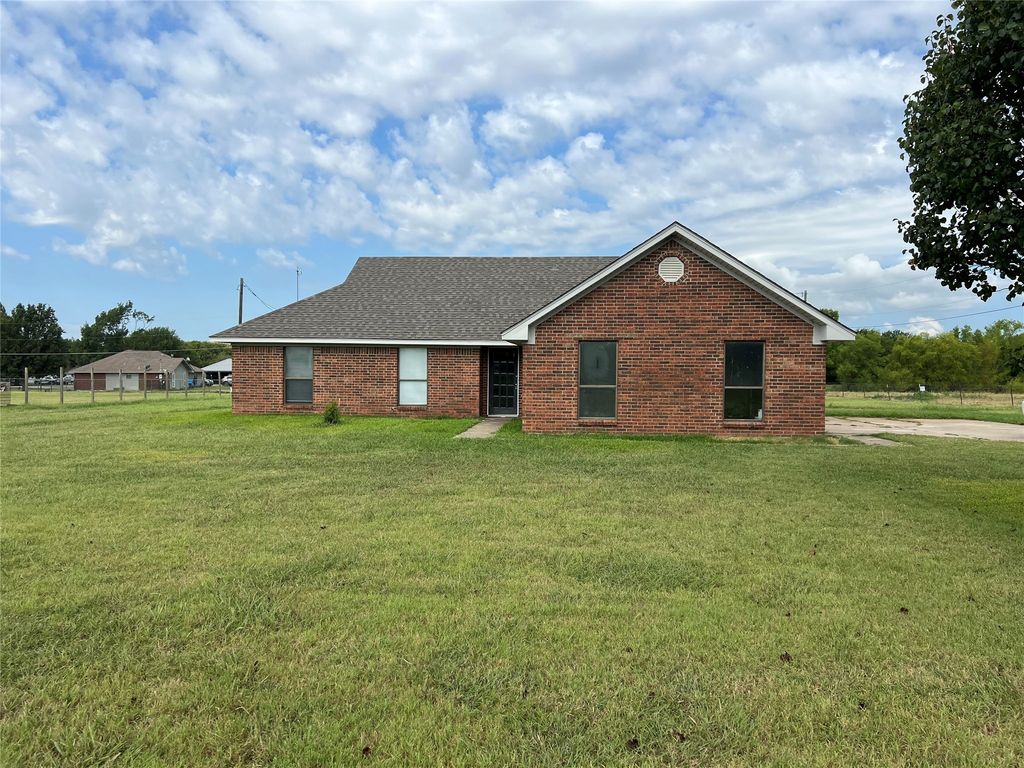 495 Shadow Trail, Sherman, TX 75092