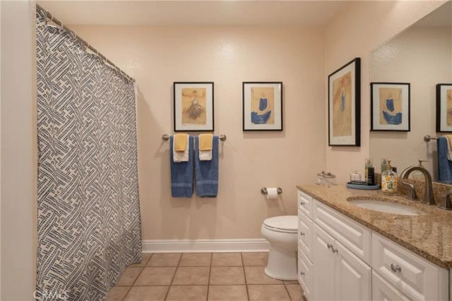 6 Brownfield Lane, Pomona, CA 91766
