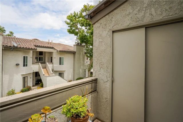6 Brownfield Lane, Pomona, CA 91766