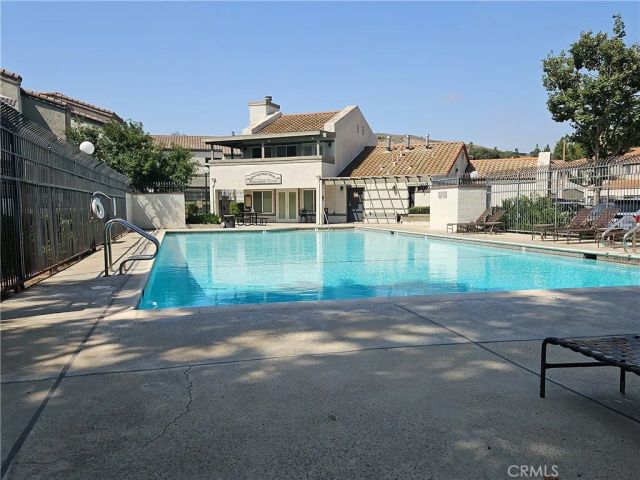 6 Brownfield Lane, Pomona, CA 91766