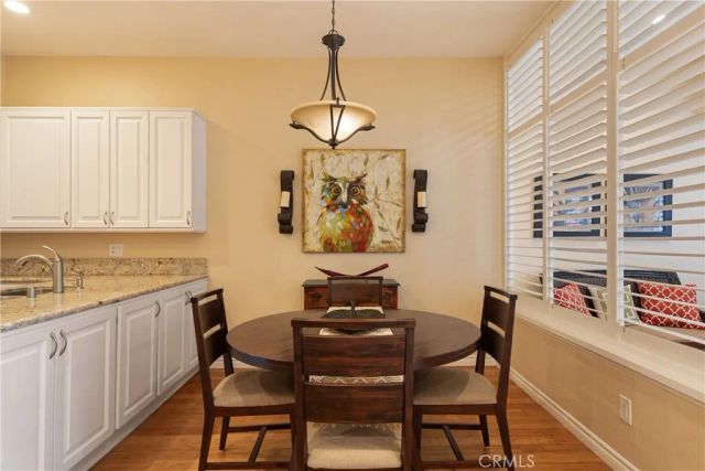 6 Brownfield Lane, Pomona, CA 91766