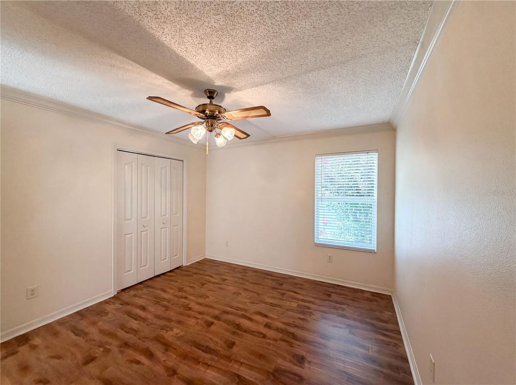 Image 16 of property listing at 1422 SEGOVIA PLACE, The Villages, FL 32162