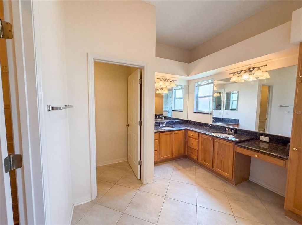 Image 19 of property listing at 1422 SEGOVIA PLACE, The Villages, FL 32162