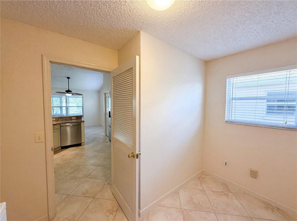 Image 22 of property listing at 1422 SEGOVIA PLACE, The Villages, FL 32162