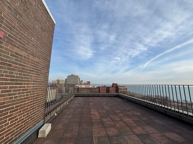 5401 S Hyde Park Boulevard 1206, Chicago, IL 60615