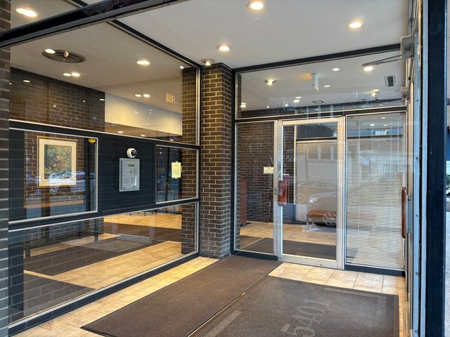 5401 S Hyde Park Boulevard 1206, Chicago, IL 60615