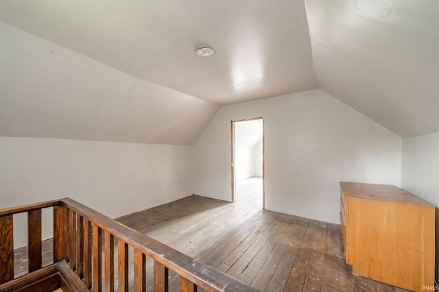 808 S Macedonia Avenue, Muncie, IN 47302