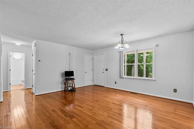331 Vista Parkway, Asheboro, NC 27205