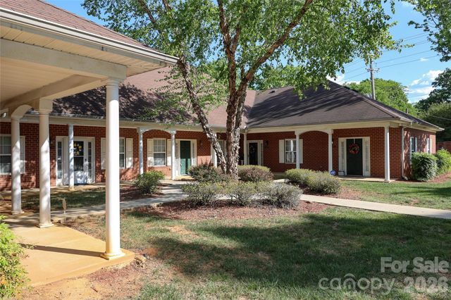 7175 Somerset Springs Drive E BLD1, Charlotte, NC 28262