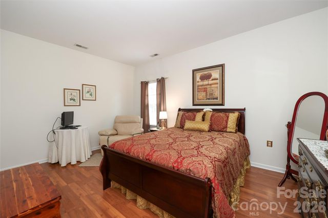 7175 Somerset Springs Drive E BLD1, Charlotte, NC 28262