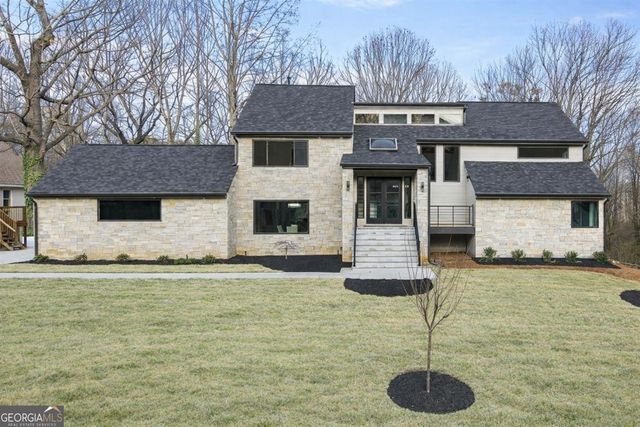 250 Bruton Way, Sandy Springs, GA 30342