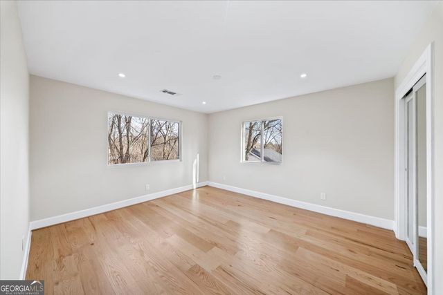 250 Bruton Way, Sandy Springs, GA 30342