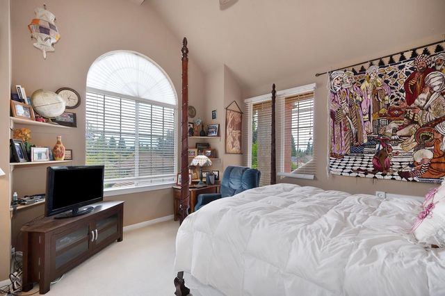 100 Hinkle Ct, Folsom, CA 95630