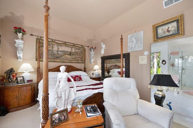 100 Hinkle Ct, Folsom, CA 95630