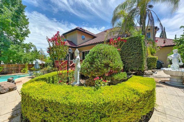 100 Hinkle Ct, Folsom, CA 95630