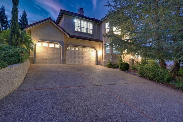 100 Hinkle Ct, Folsom, CA 95630