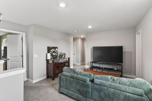6549 209th Street W, Farmington, MN 55024